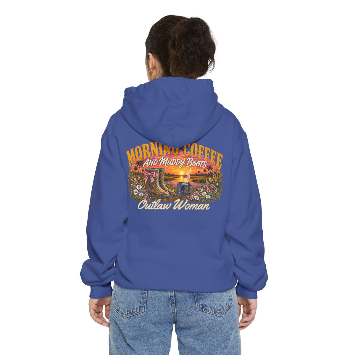 Embroidered '90s Outdoor Club' Hoodie