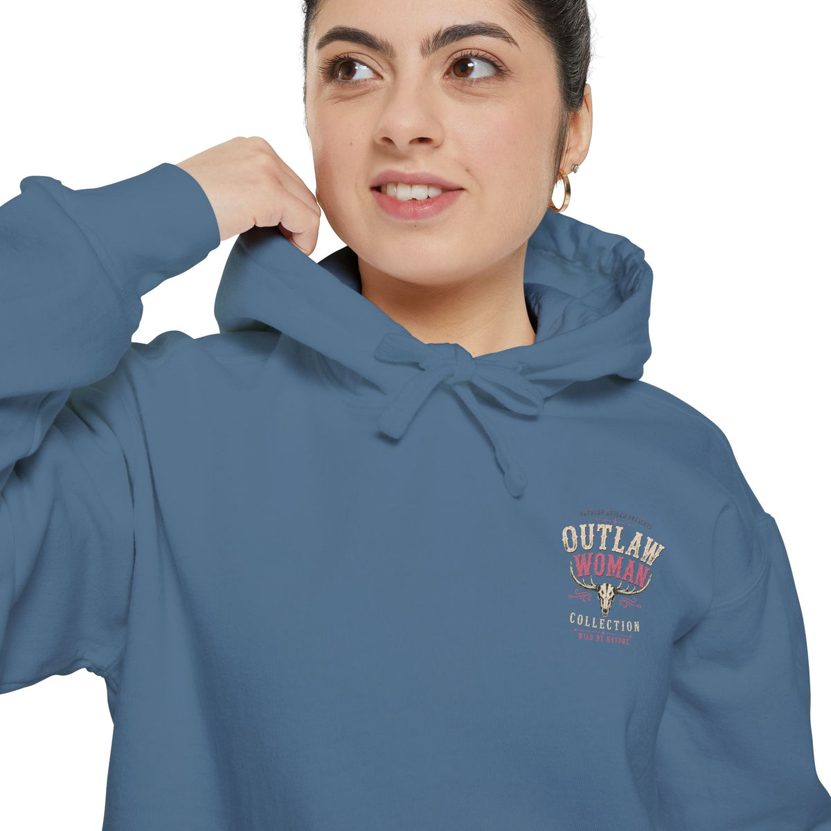 Embroidered '90s Outdoor Club' Hoodie